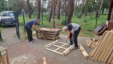 przygotowywanie materiałów do pracy